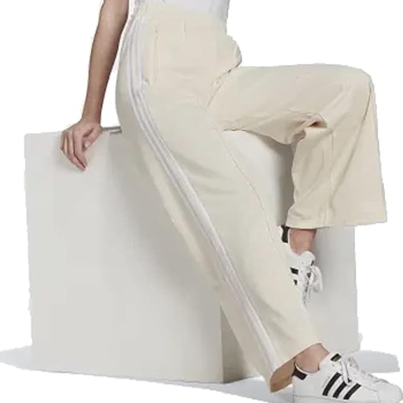 ADICOLOR CLASSICS TRACKSUIT - Picture 3 of 11